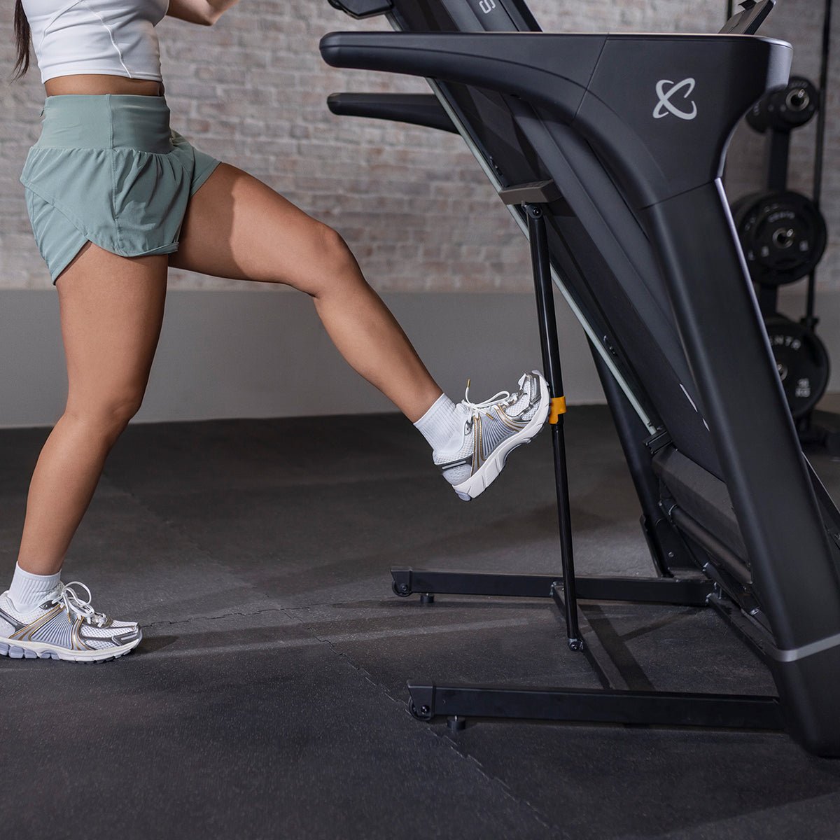 Inspire Series T4 Folding Treadmill - Centrcentrllc